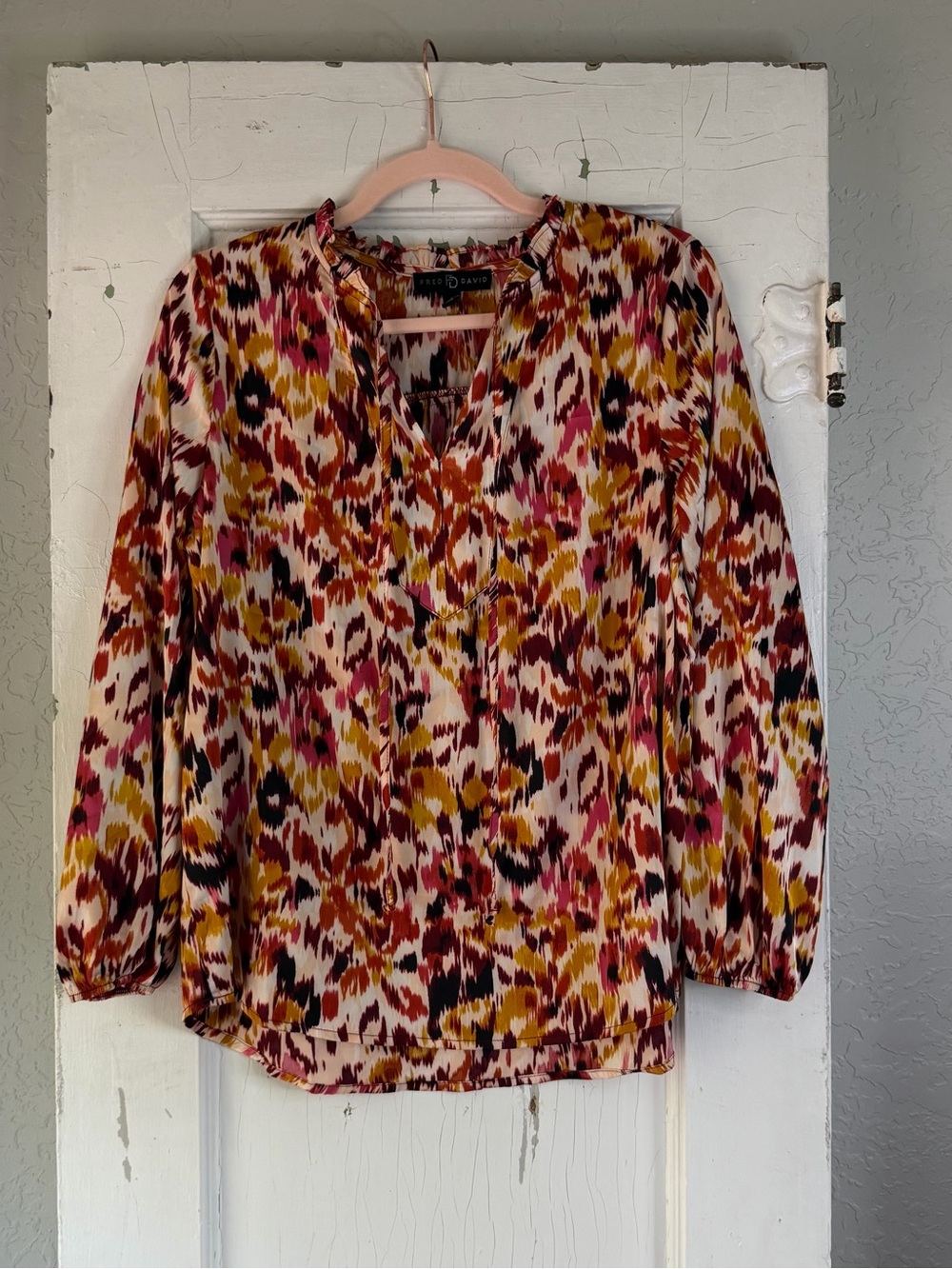 Fred David‎ Abstract Ikat Print Blouse Small V-Neck Balloon Sleeve Rust Gold